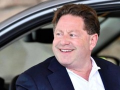 考迪克反击股东诉讼：你们应该庆幸暴雪卖给了微软