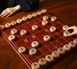 楚河汉界手游，重温经典对弈，体验指尖策略博弈