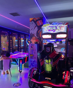 腾讯街头手游吧，畅享指尖竞技乐趣，探索多元社交新体验